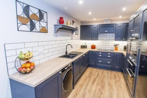 (Kitchen Area Photo Two)