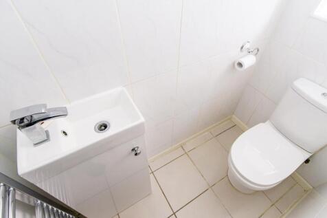 Downatairs WC