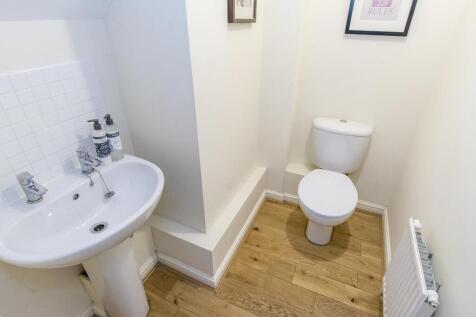 Cloakroom/WC