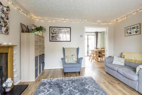 Lounge (Photo 2)