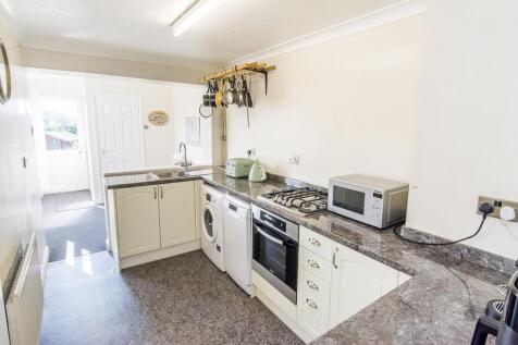 (Kitchen Area)