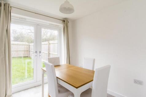 (Dining Area Photo)