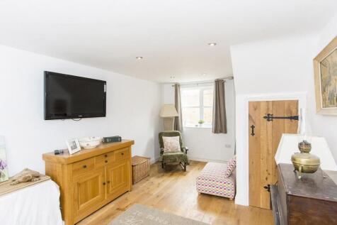 (Annexe Bedroom Photo Two)