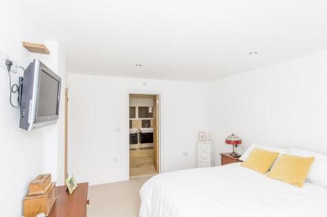 (Bedroom One Photo Two)