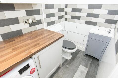 Utility Room/WC