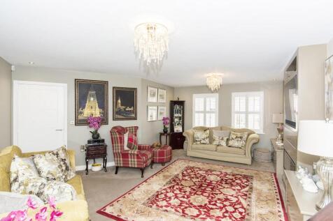 (Lounge Photo Two)
