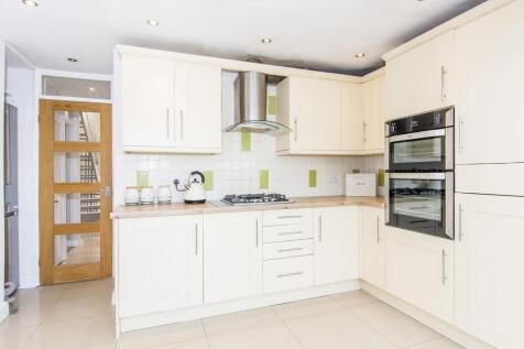 (Kitchen Photo Two)