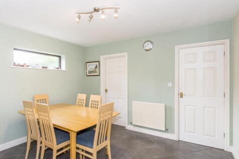 (Breakfast Area Photo)