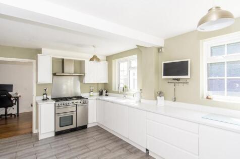 (Kitchen / Breakfast Room Photo Two)