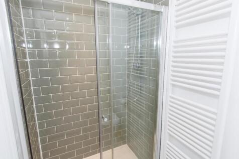 (En-suite Shower Room Photo Two)