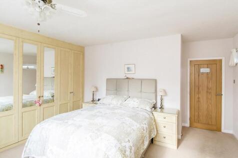 (Bedroom One Photo Two)