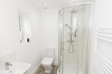 Master En-Suite