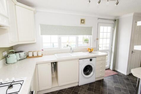 (Kitchen Photo Two)