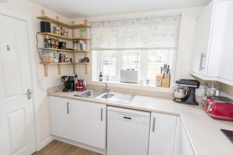 (Kitchen Photo Two)