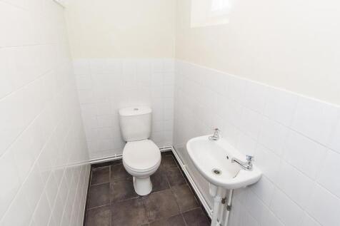 Cloakroom/WC
