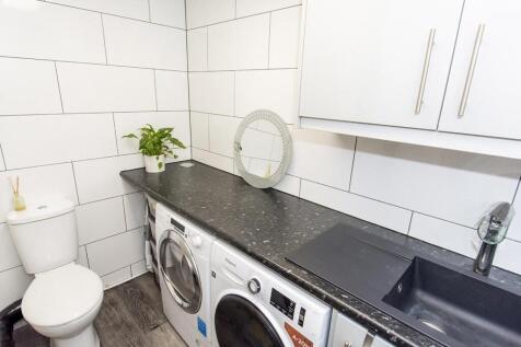 Utility/Ground Floor WC