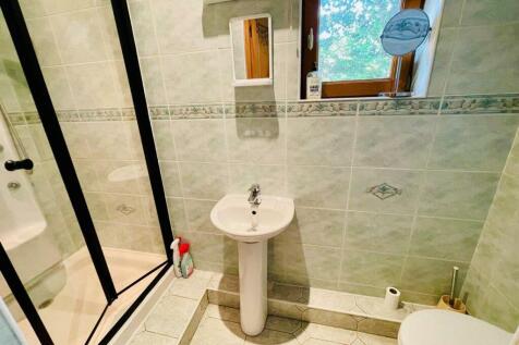 En Suite Two