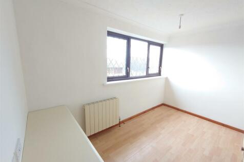 Bedroom 2a