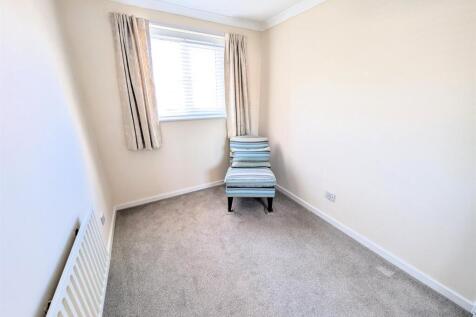 Bedroom 3.jpg