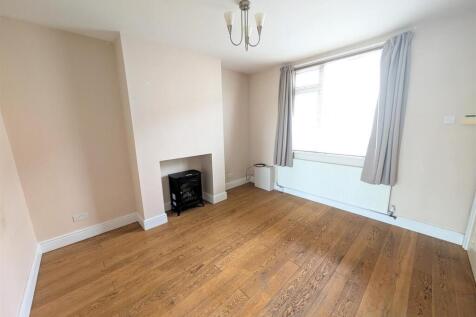 Living Room B.jpg