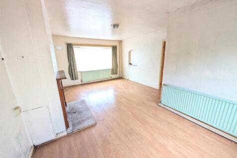 Living Room b.jpg