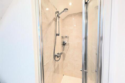 En-Suite b.jpg