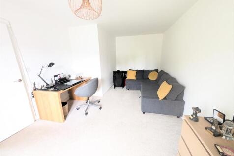 Ground Floor Bedroom.jpg