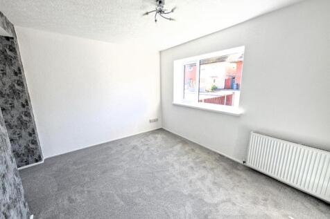 Living Room a.jpg