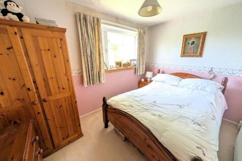 Bedroom 2.jpg
