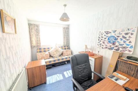 Bedroom 3.jpg
