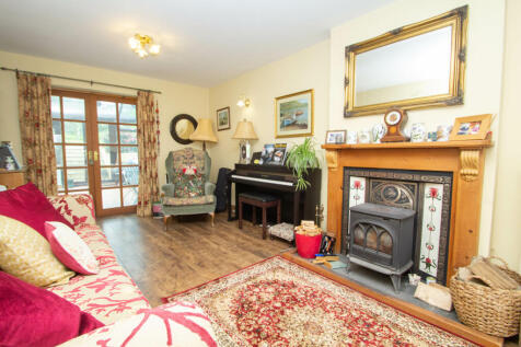 Good Size Sitting Room