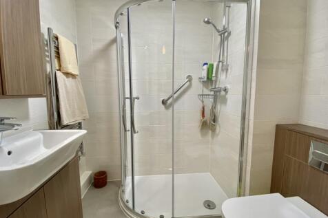 Modern Shower Room
