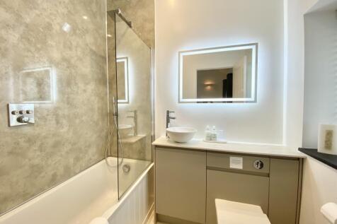En - Suite