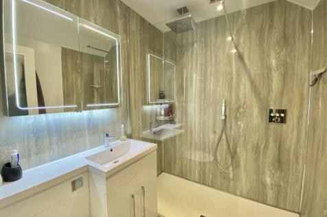 Master En - Suite