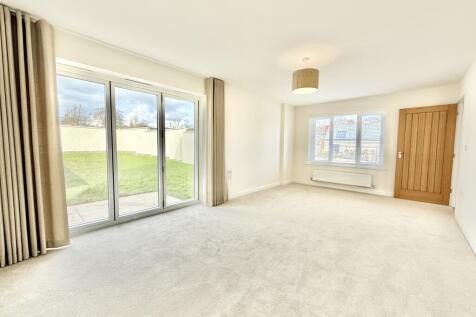Spacious Sitting Room with Bi Folds