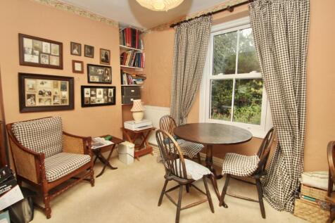 Breakfast Room