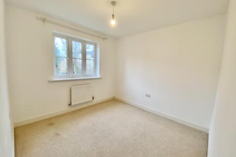 Bedroom 2 (Double)