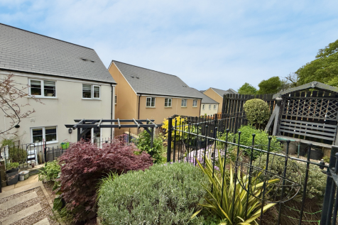 Landscaped Rear Garden