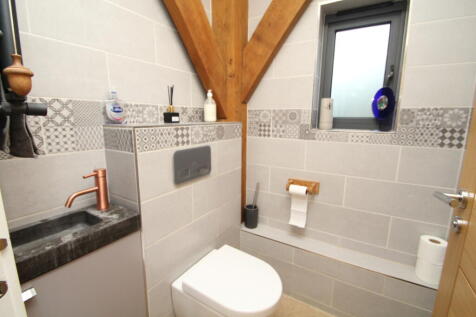 Downstairs Cloakroom