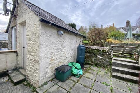 Rear Courtyard