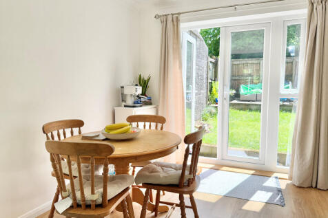Bright Dining Area