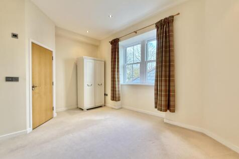 Master Bedroom  with En Suite