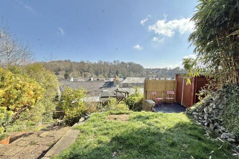 Sunny Garden