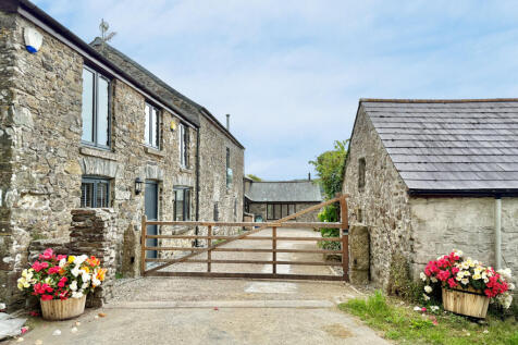 Electric Gated Entrance to Barn Complex