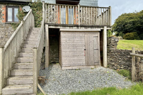 Storage shed
