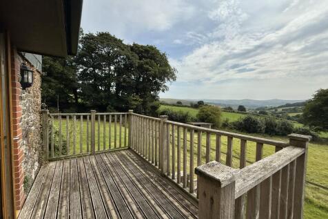 Raised deck with uninterrupted views