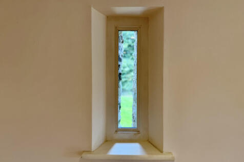 Arrow Slit Windows