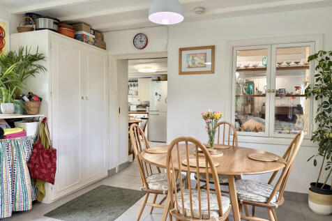 Built in Larder