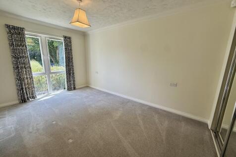 Second Double Bedroom with Fitted Wardrobes