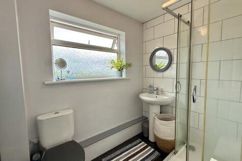 Modern Shower Room